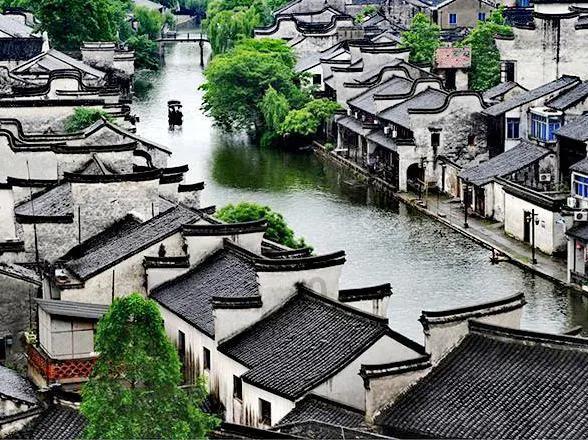 省七届人大一次会议以来 389件代表议案建议全部办理完毕